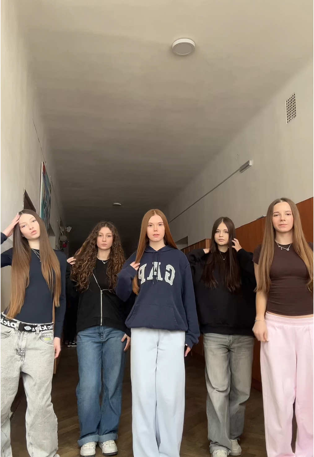 @𝓐🪽 @დ @m❀ @მაშა @she!! #sheawwq #fyp #foryoupage #dance #onthisday #girls #usa #school #recommendations #lunatix 