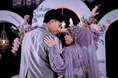 Pada akhirnya. ini hanyalah sebuah kisah yang amat panjang tentang cinta yang menyadarkan kita bahwa, manusia diciptakan berpasang-pasangan.. (QS. An-Naba : 8) Hiduplah bersama bertahun-tahun, tetap disampingku, hiduplah dengan bahagia. Kepadamu, 24 Tahun dari sekarang. Darimu, 24 tahun yang lalu. 06 April 2025 Adrian
