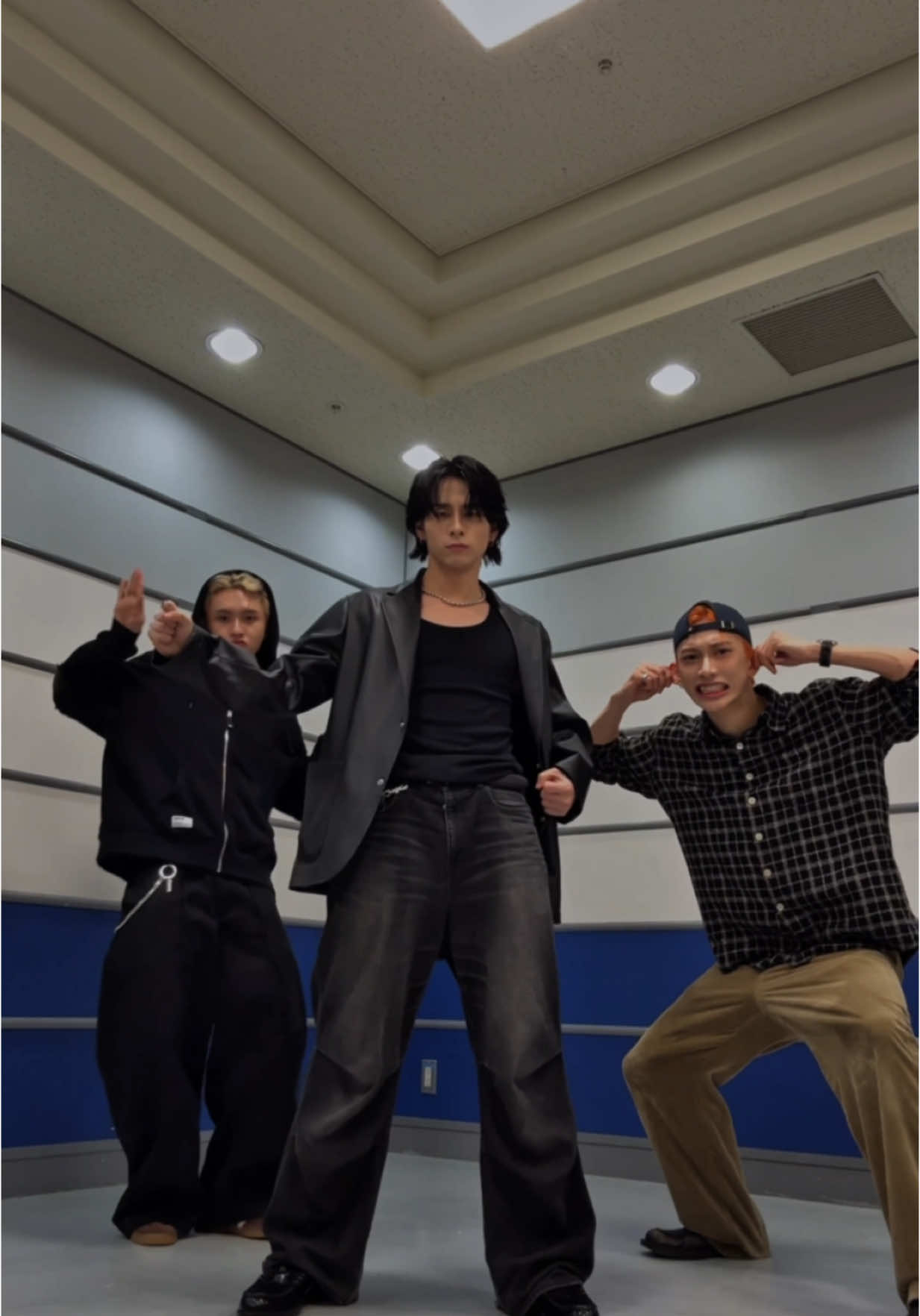 KATAKIとりいくぞ！🍑 #INI #INI_STUDIO #HIROTO_KATAKI #HIROTO_KiDS  #西洸人#HIROTO #池﨑理人 #RIHITO #田島将吾 #SHOGO 