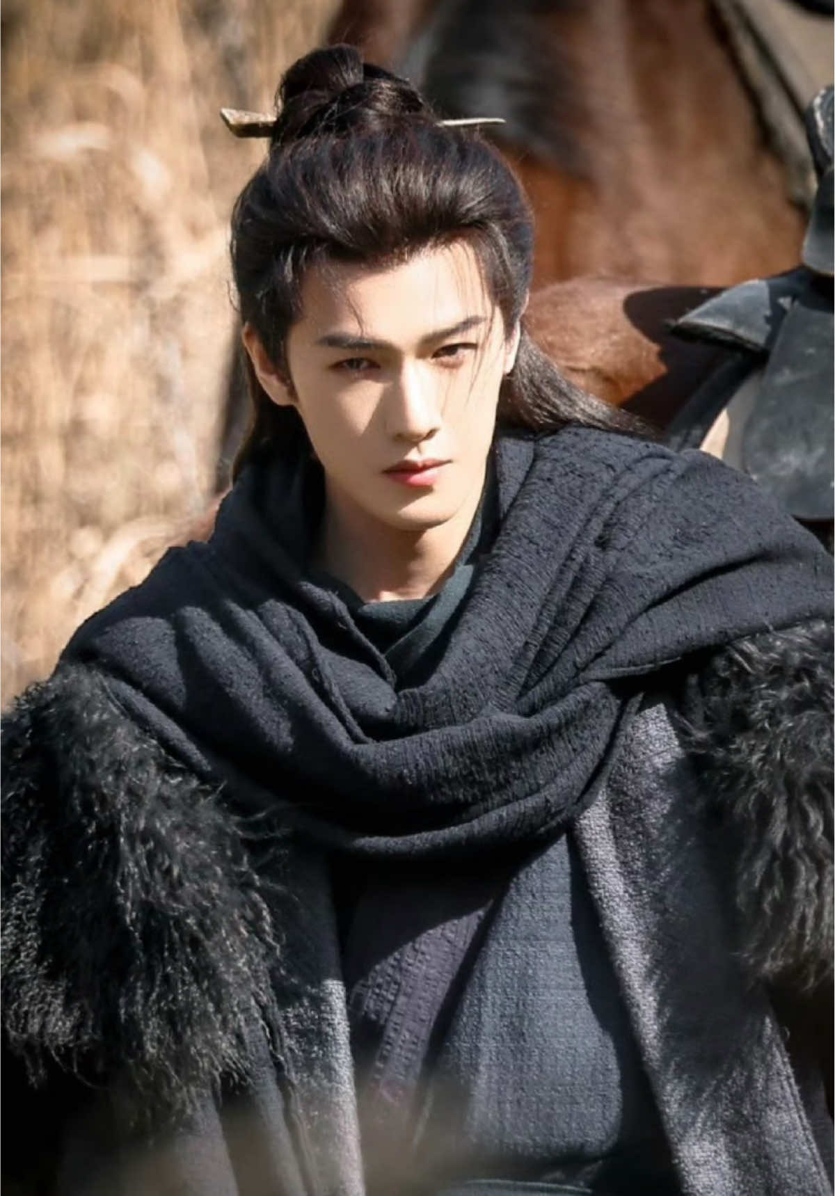 จะบทบาทแม่ทัพผู้อาจหาญเลื่องชืีอ หรือคุณชายสูงศักดิ์จากตระกูลใหญ่  เสี่ยวหลินก็เอาอยู่  ขออนุญาตลงซ้ำ เพราะชอบคลิปนี้มาก เสี่ยวหลินหล่อมากกกก จริงๆ  😍😍 #李昀锐 #หลี่อวิ๋นรุ่ย #Liyunrui 