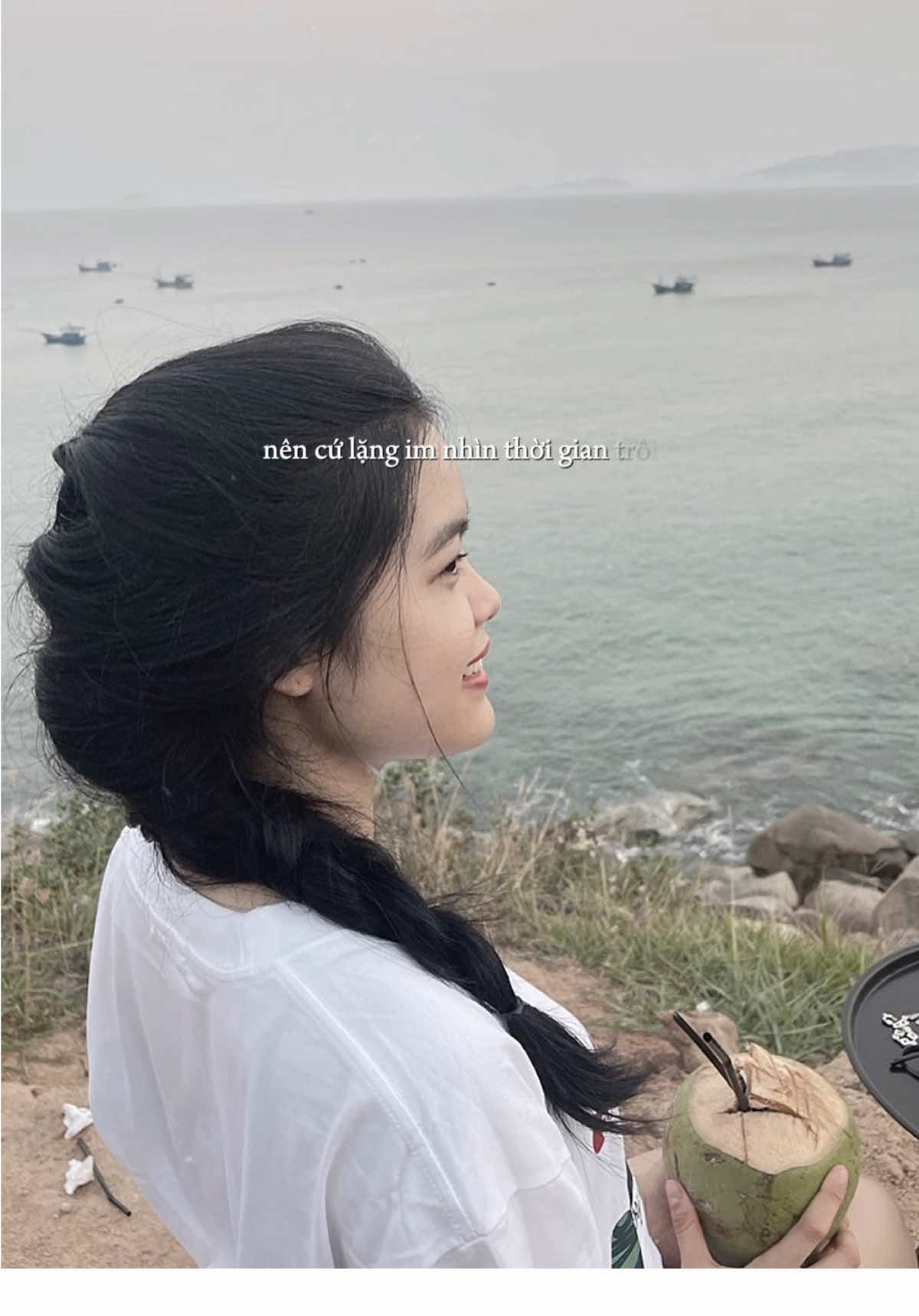 Ước gì mình có thể yêu hết mình mà không cần phải phòng vệ nhỉ ? #binhdinh #xh 