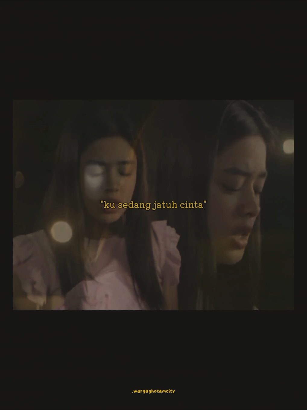 sejatuh cinta itu sama kamu qeel🥰 @aqeelaaz_  #aqeelacalista #aqeelaaz_ #aqeela #aqeelaazacalista #menunggucinta #laguviral #lagu #liriklagu #lirik #fyp #musik #CapCut #foryoupage #🥀🖤  #🥰 