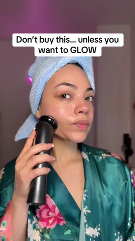 Buyer BEWARE! #FacialMassager #snatchedjawline #glowupgadgets #tiktokmademebuyit #skincareroutine 
