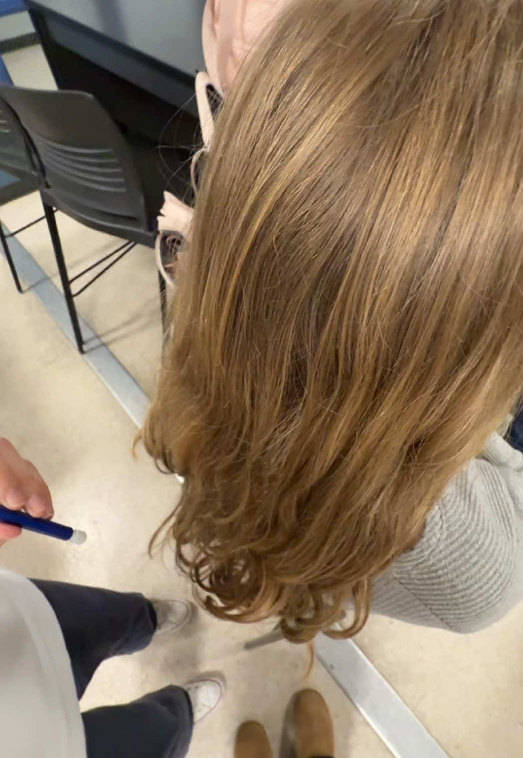 Scalp check @JosiePB #scalpcheck #sharpordull #begginerasmr 