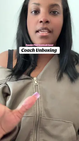 How cute is she 😍 #coach #coachunboxing #powderpink #unboxing #planner #shopping @Coach 
