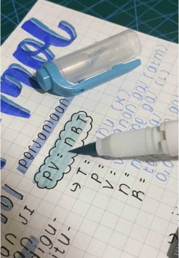 Belajar tengah malam lagi…😴😪  //#latenight #latestudynight #study #studytok #studywithme #studynight #howitakemynotes #takingnotes #lettering #holiday #2025 #fyp #tiktok //