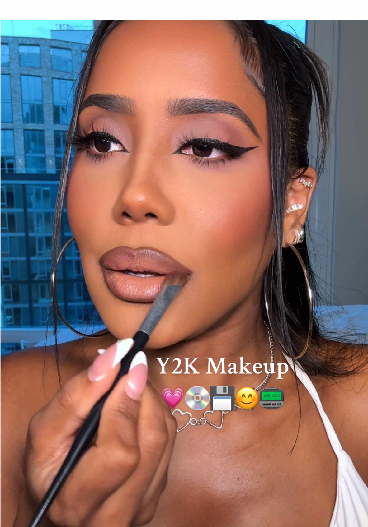 Y2K makeup look 💗💿💾😊📟 @Milani Cosmetics  @Skinfix  @Benefit Cosmetics  @Morphe Cosmetics  @Huda Beauty  @Amaya by Margie  @LYS Beauty  @L’Oréal Paris  @elfcosmetics  @shoptuhlz1 @HNB Cosmetics   @Bdellium Tools  @Fenty Beauty  @Héctor Espinal  @Rihanna 
