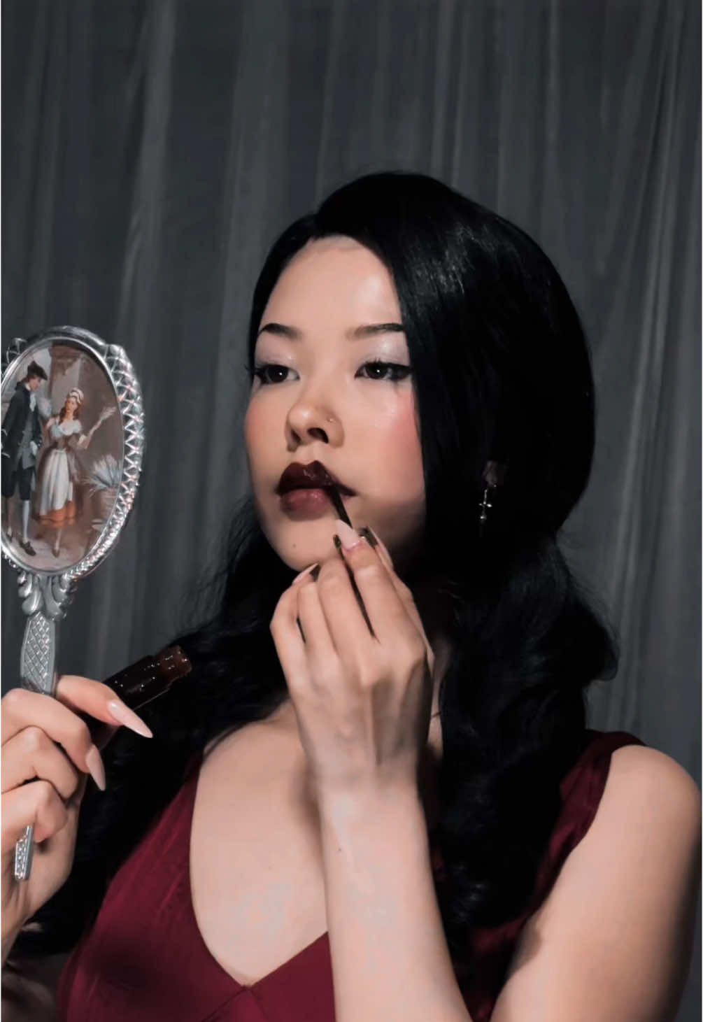 love this gloss gifted by @YesStyle & u can use code Anna10 for % off!  @GIRLCULT Cosmetics mirror gloss in J809 #yesstyle #lipgloss #girlcult #cbeauty 