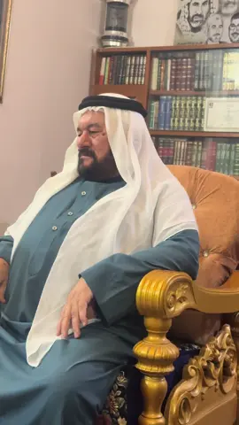 العلامة فضيلة الشيخ أ.د عمر محمود السامرائي (إمد الله بعمره) ونفعنا بعلمه وببركة دعائه#الشعب_الصيني_ماله_حل😂😂 #مشاهير_تيك_توك #تصويري 