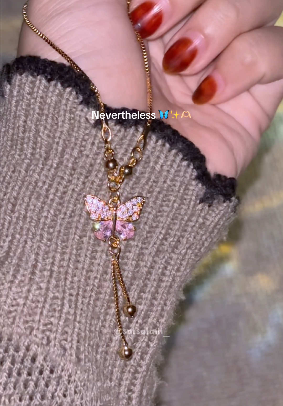 Under 50k bahan titanium anti karat🦋✨#kalungtitanium #kalungcantik #kalungemas 