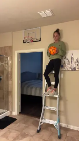 That’s a slam dunk 😂😂😂 @Jlo1017 #fyp #our #madness #wins #priceless #foryou 