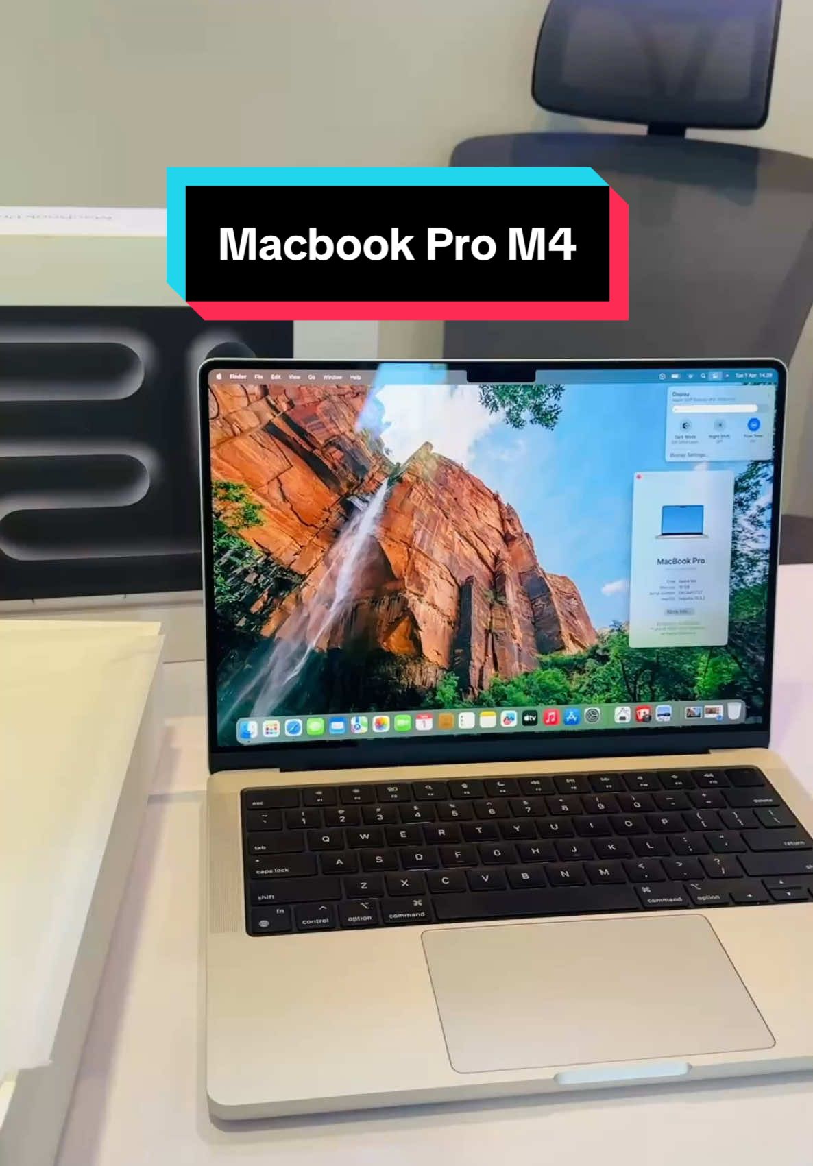 MACBOOK PRO M4 2024🔥 FULLSET! ORIGINAL ✔️ Ex iBox ✅ GARANSI ON - February 2026 SPESIFIKASI: (•) M4 Chip (•) RAM 16GB (•) SSD 512GB (•) BackLite Keyboard (•) OS  Sequoia (•) 14 Inch layar (•) APPLE XDR Display  (•) Fingerprint  Unit Sangat Normal ✅ ==> KELENGKAPAN : (•) Unit MacBook (•) MagSafe ori (•) Box Free aplikasi..✔️ Free apple id..✔️ Bergaransi… ✔️ All good conditions ✅ ORDER DM 📞📥 Wa: 0895700566669 📍STORE Kanaka Gadget Bali  Jln. Bedahulu Xlll No 1 Denpasar.