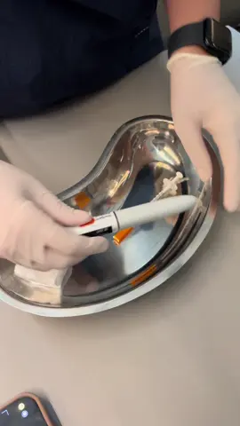 Hoje foi dia de injetáveis na clínica!  Começamos com a aplicação do mounjaro!  Você tem alguma dúvida sobre esse protocolo? Entra em contato comigo no direct pra eu estar sanando todas elas!  Gostou desse conteúdo? Curte, comenta e compartilha 😊 @enfa.gabrielabudoia  #emagrecer #emagrecimento #medico #enfermeira #cirurgia #medica #medicacao #mounjaro 