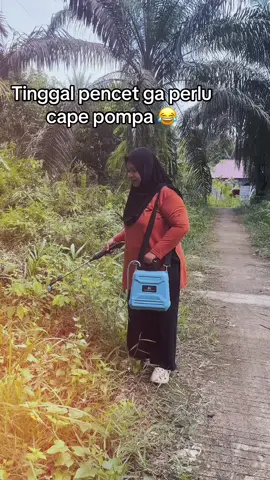 Semprotan rumput elektrik #semprotantanaman #semprotanpertanian #semprotanrumput #alatpertanian #CapCut 