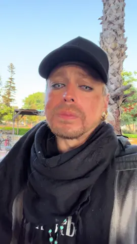 #squirrels #squirrelsoftiktok #trending
