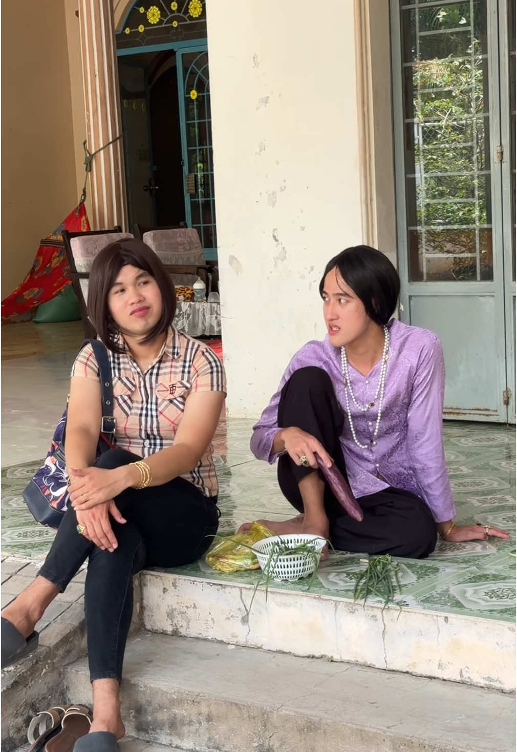 Hài TVC | Bà già dợ | #vuonghongyen #lenngay5g #galaxya06 #samsung #giaitrithantoc 