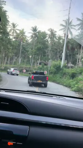 Roadtrip 🖤🌸 #dieselpower #roadtrip #road #toyota #samal #family #fyppppppppppppppppppppppp #fyp #hilux #fortuner #cars #viral #eyp 