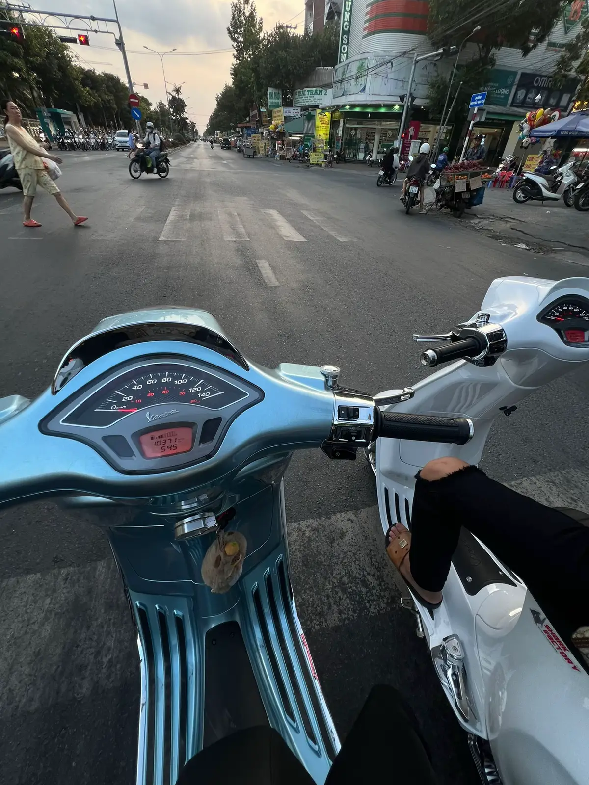 Nhong nhong Cần Thơ 😪#vespamatic #vespa #southvietnamscooterteam🇻🇳 #xuhuong #xuhuongtiktok 