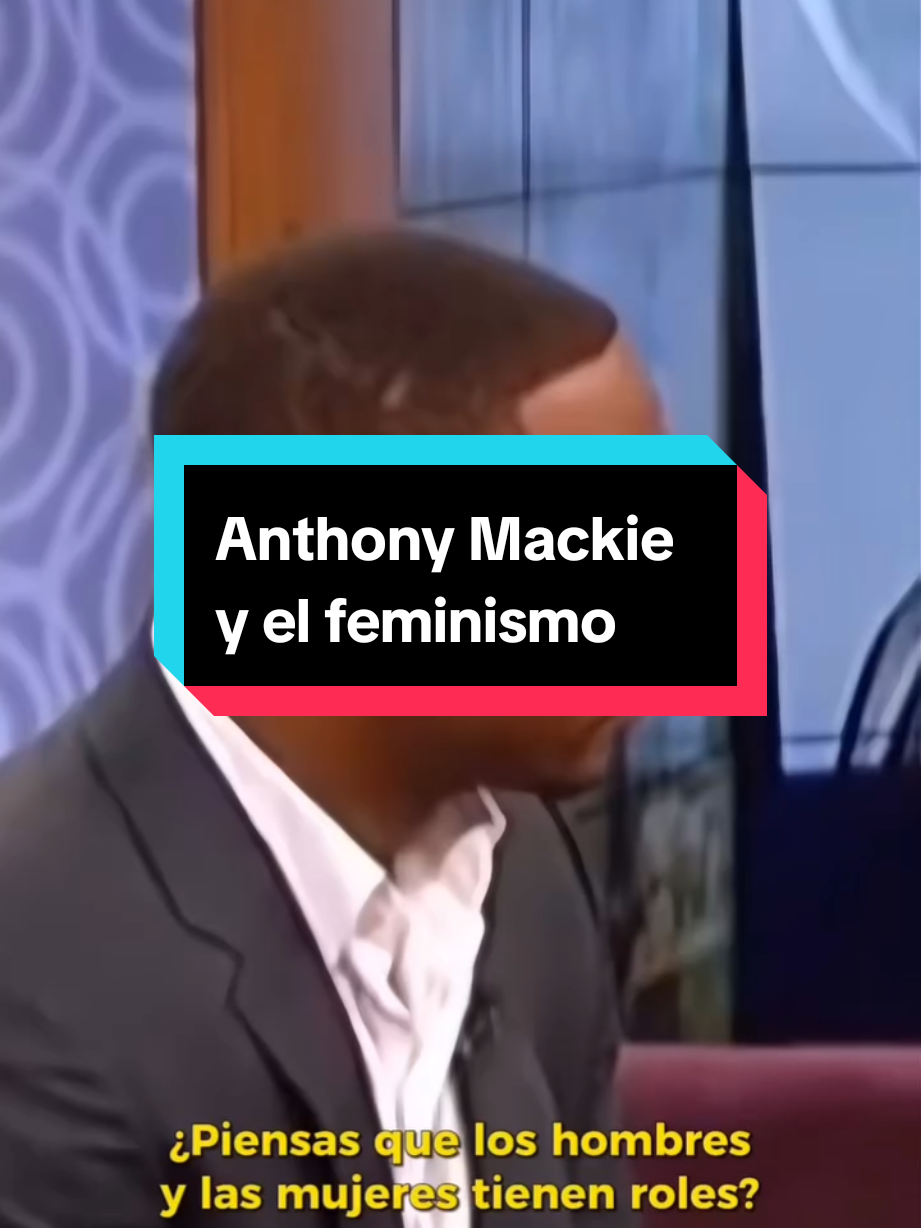 Anthony Mackie aquí demuestra ser un digno heredero del escudo del Capitán América