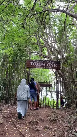 Pantai Tompa One #hiddenbeach  #fyp  #magomumawoku  #liburlebaran  #pantaivibes  #familytime 