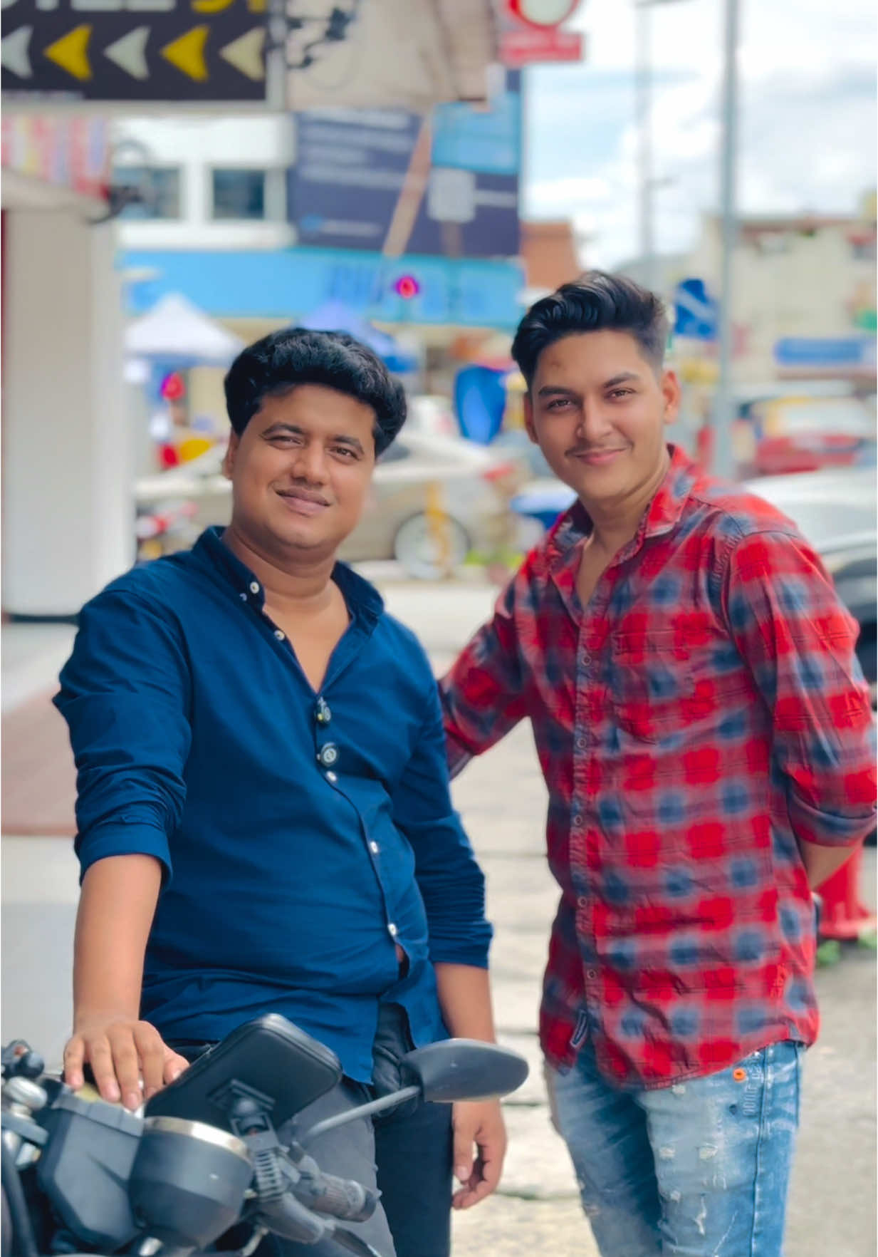 এই শহরে অভিনয় বেশি ভালোবাসা অল্প 😎#foryou #foryoupage #bdtiktokofficial #opu_on_fire_01 #প্রবাস #viralvideo #Alom888 #alvikhan816 #malaysiatiktok #soudiarabia🇸🇦🇸🇦🇸🇦 #dubai 