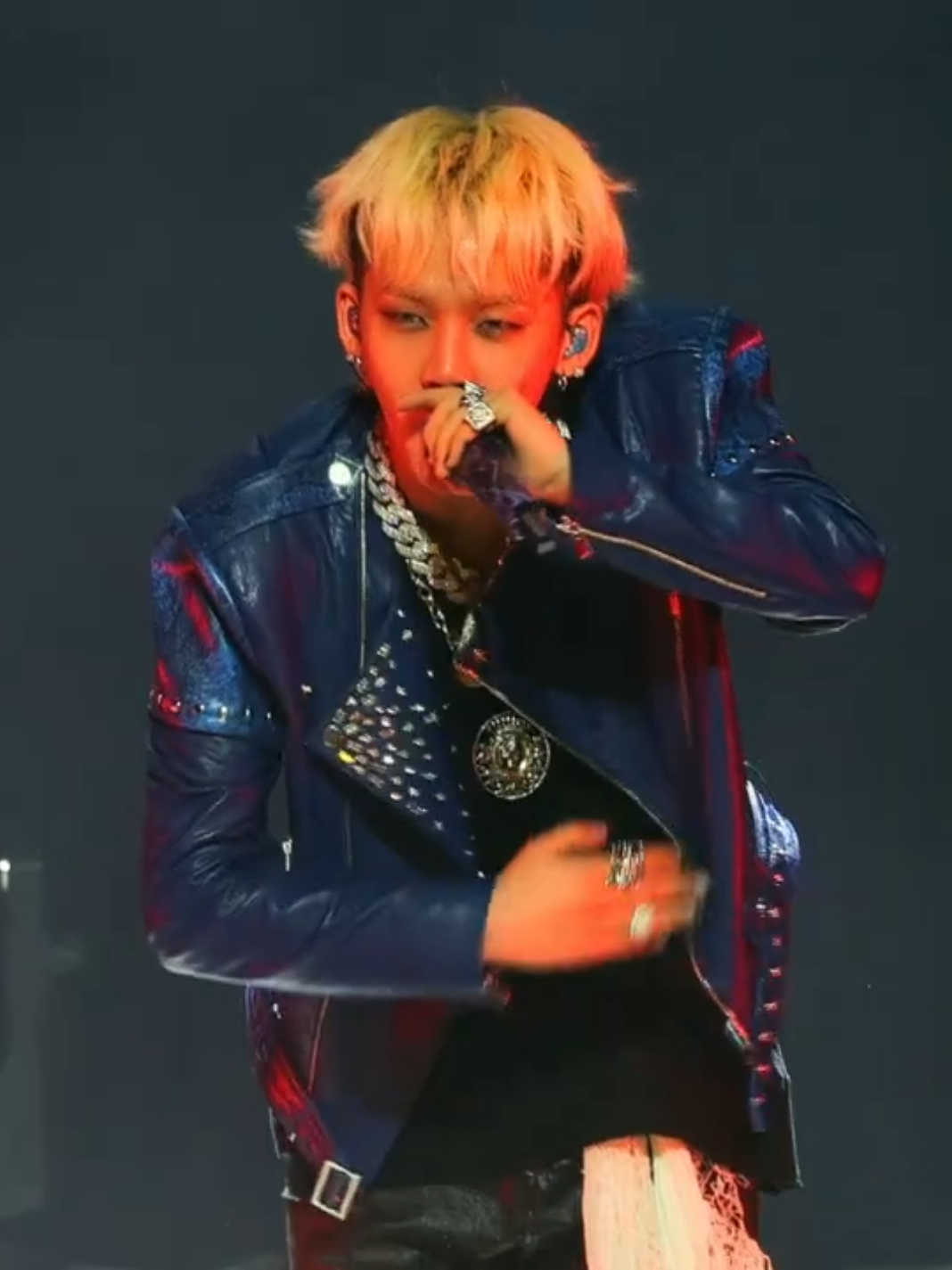 G.O.A.T Treasure fancam choihyunsuk #choihyunsuk #hyunsuk #hyunsuktreasure #treasure #treasure_yg #yg #kpop #ygentertainment #ny #nyc #concert #specialmoment #foryouu #teume #rapper #goat #t3 #fypp 