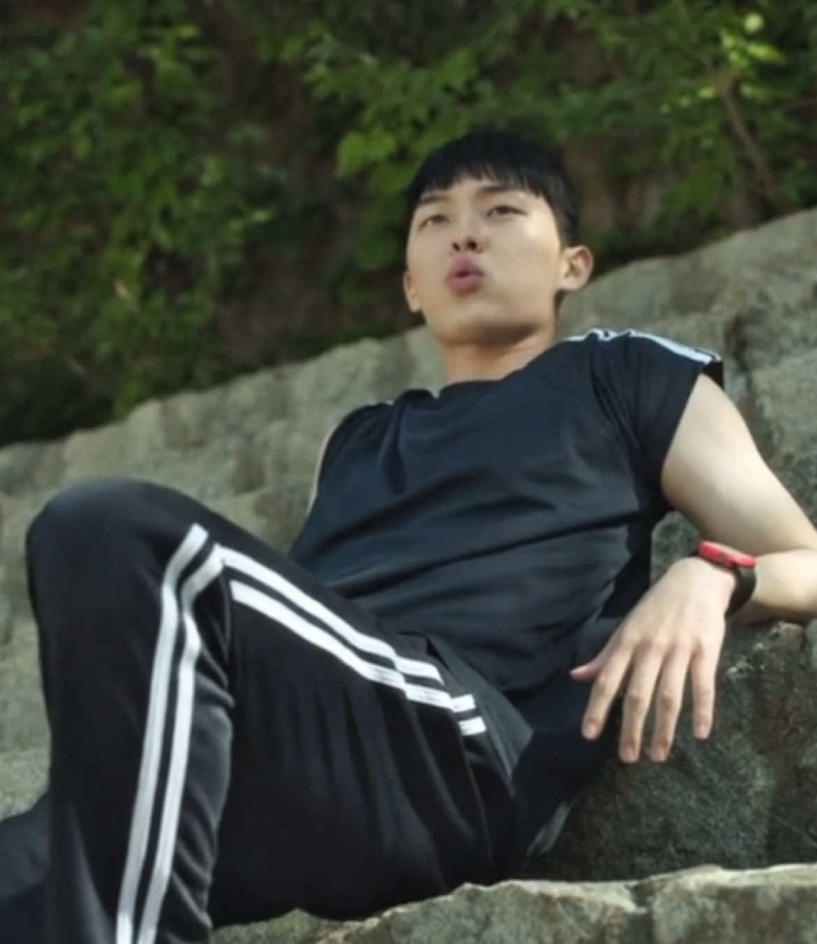 Son bölümünde ağladığım diziye yaptığım edit ?!? #kesfetolmaduası #kesfet #fyp #weakheroclass1 #choihyunwook #mlm #kesfetkusmuyuzkanka #blseries #bwkpp 