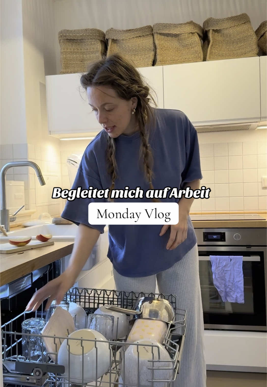 sowohl Johanna von @Johanna & Lenni 🌻 & @Clementine Photography haben mir heute den Arbeitsalltag versüßt #Vlog #contencreator #influencer #fy #rückbildung #postpartum #workout 