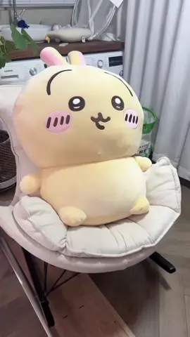 This is so cuteeee 🥰 #chiikawa #plushtoy #plushie #giftideas #fypシ 