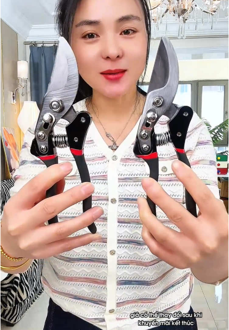 Tỉa cây hay dùng nấu ăn làm này kia cũng tiện