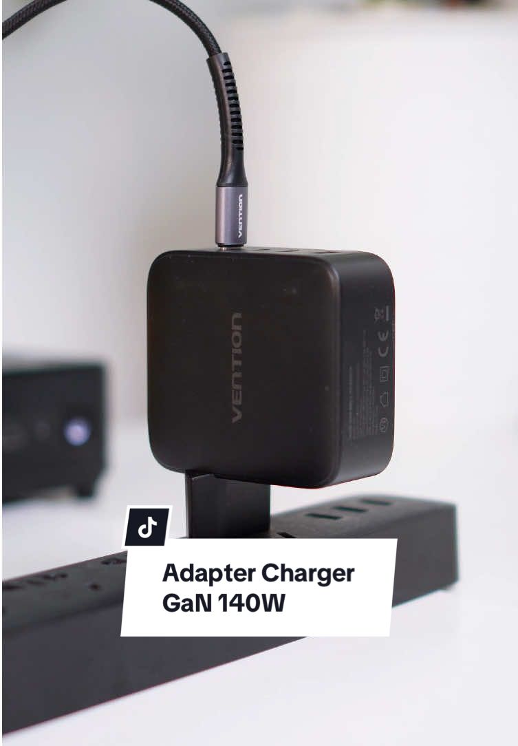 Kalo mau cas banyak device, pake Vention 140W GaN Charging Kit ini aja!  Semua yang sobat tekno butuh ada di adapter charger satu ini, checkout now 🛒 #vention #charger #adapter #fastcharging #charger140w #chargerandroid #chargeriphone 