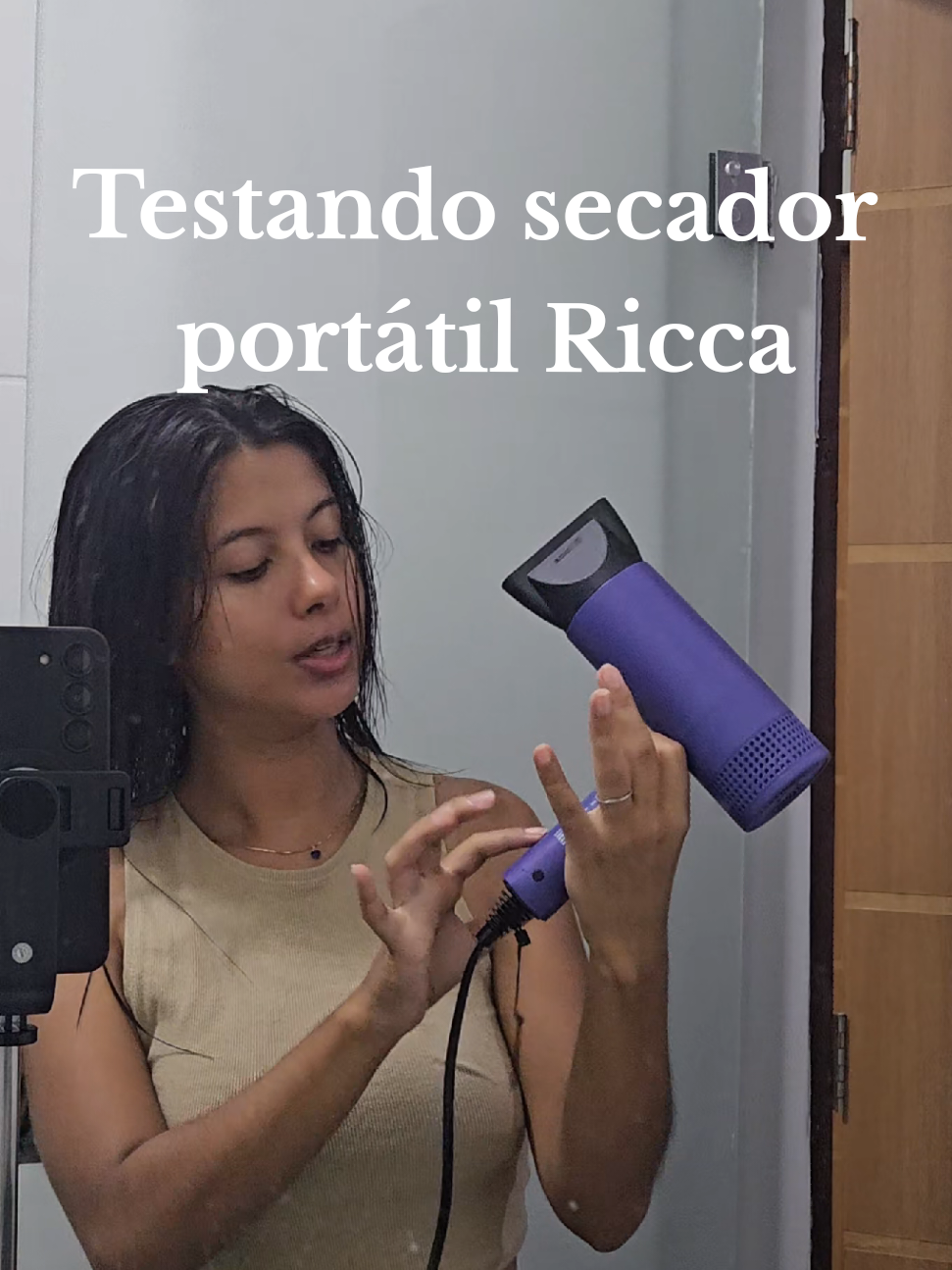 Testando secador de cabelo da Ricca dobrável, eu amei 😔🤚💓 #secadordecabelo #ricca 