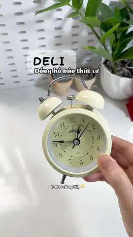 Unboxing/riview đồng hồ báo thức cơ  cổ điển làm đồ decor xinh lắm á #unboxcunghip #deli #donghodecor #donghobaothuc #donghoco #donghodecordbanhoc #đồnghồ #fyp 