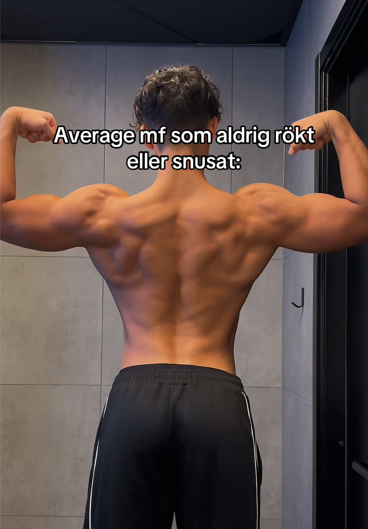 Kommer aldrig röra en 🚬 #gym #GymTok #relatable #real #fördig #fyp 