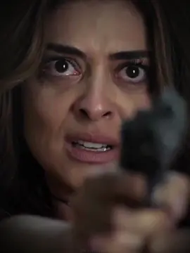 a força do querer - Bibi atira em Rubinho e sai do morro. #novelas #globo #aforcadoquerer 
