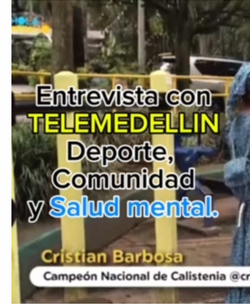 En esta 1PARTE DE LA entrevista del programa Hola Medallo de @telemedellin Mayita empezó con toda en esta clase de calistenia en Provenza, Poblado…💪💪 ¡Y claro, está fuerte porque viene del campo y levanta café! Una verdadera cafetera paisa.🔥 Lo que ella no sabía era que estaba entrenando con el cuatro veces campeón nacional de calistenia… ¡pura energía real!🔥🔥 ¿Sabes qué es la calistenia y por qué está transformando vidas? Te lo explico mientras Mayita se roba el show entrenando.🔥🌪️ Comenta si tú también tienes fuerza de cafetera o si te animas a intentarlo.🤔 #Medellin #Fitness #calistenia #calisthenics #gym #colombia #telemedellin #cristianbarbosa #cristianbarbosacalistenia 