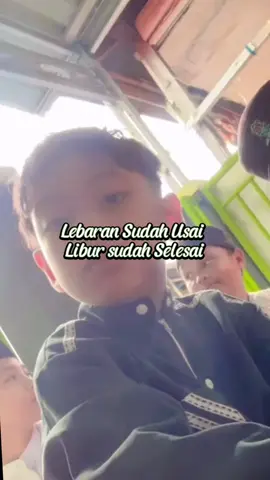 Lebaran uda usai mari bekerja kembali #kerja #kembaliberaksi #fotografertiktok #lckerja #kerjakeras 