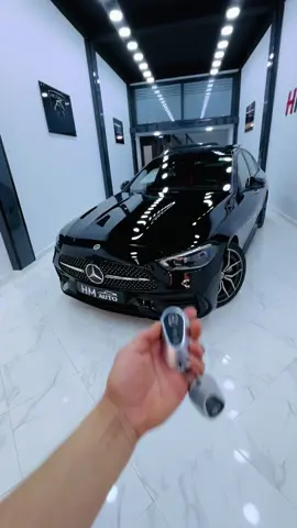 🇩🇪🇩🇪🇩🇪 Mercedes 🇩🇪🇩🇪🇩🇪  Classe : C220 Année : 2023 Kilométrages : 41 000 km Papier : Carte grise safi (Doble Dossier) Full options : ✅ Num 🤳☎️ : 0664907408 / 0552444047                            Adresse Biskra ville #biskra #algeria #oran #el_eulma 