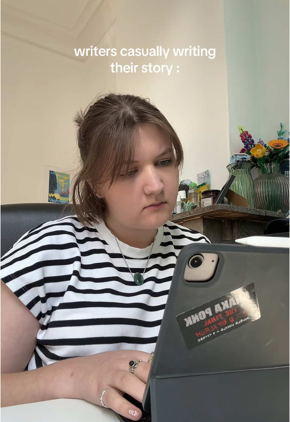 oops… #writing #writer #writertok #writersoftiktok #authorsoftiktok #authortok #authorwattpad #authorlife #writerlife 
