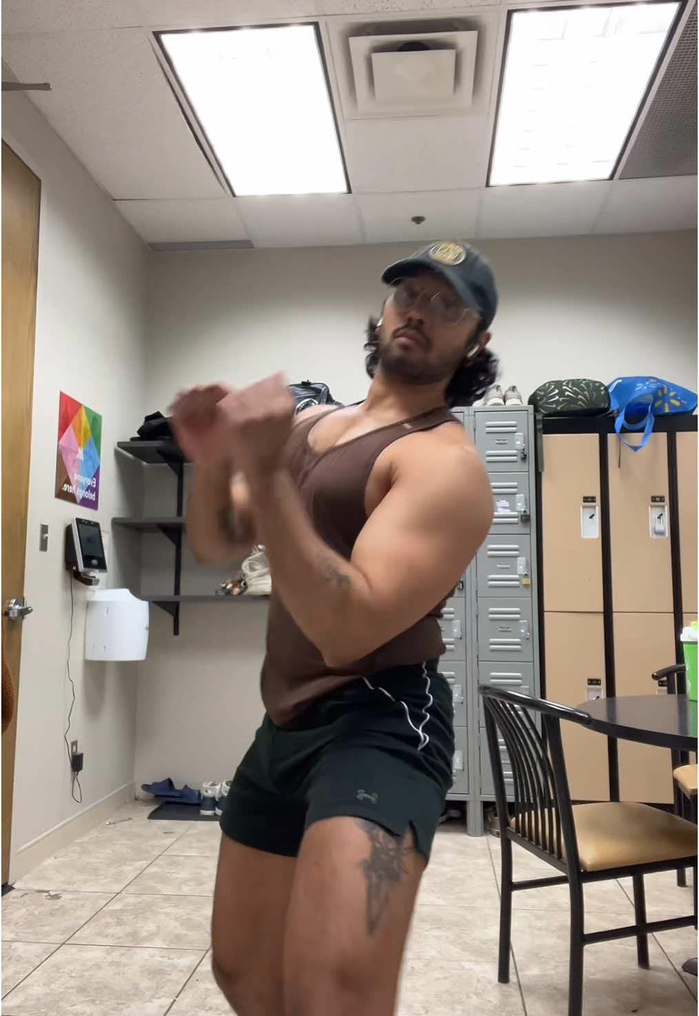 I can’t do the tik tok #dances but I’m #trying 