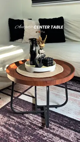 Aesthetic Center Table 🪵🤎🖤✨ Sobrang sulit and ang ganda ng quality, sizzies! 👌 #themillennialwiferecos #themillennialwife #themillennialwifeph #centertable #aestheticcentertable #livingroomcentertable #Home #aesthetic #minimalist #aesthetichomefinds #homefinds #decor #centertableforlivingroom 