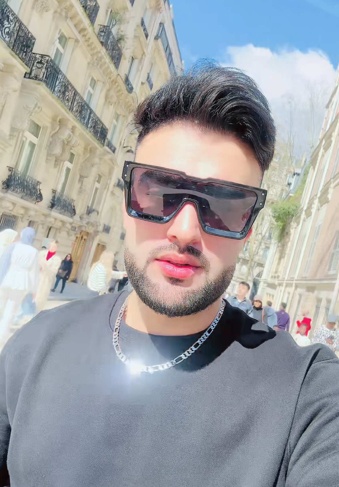 Sun 🌝🫀🫠 & Effil Tower #arijitsingh #fypシ゚ #afgboy🇦🇫 #Europ🇪🇺 #Repost #Paris #100k #1M #foryoupagе #viralvideos 