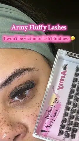 I’ve worn these for days and their still onnn 🥰 #armybeauty #armybeautylashes #diylashextensions #diylashes #army-beautylash #lashestutorial @armybeauty@ArmyBeauty lash 