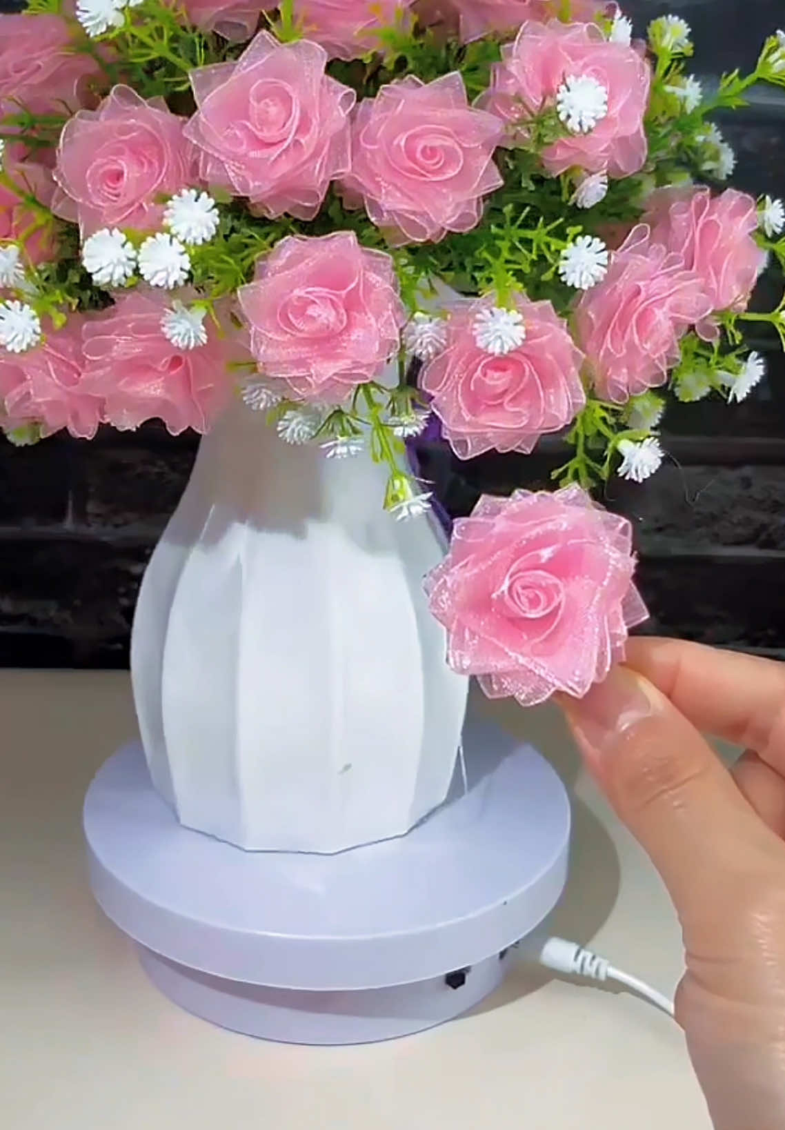 Handmade diy gift ideas ribbon rose flowers #handmade #DIY #craft #handmadegifts #flowers #gift #ribbon #rose #handmadecraft #diyproject #diyfashion #diycraft #homedecor #foryou #tiktok #diystufftomake #handcraft #TikTokCrafts #decoration #DIYCrafts #craft #flowerlovers #bouquet #uktiktok 