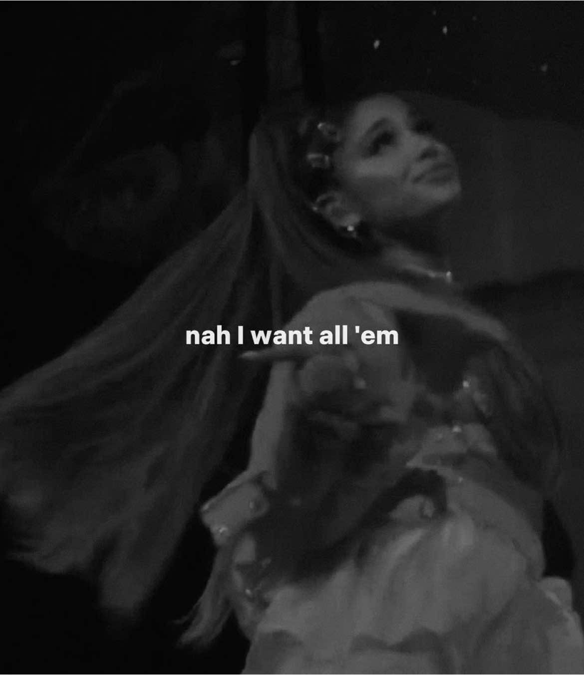 7 rings #arianagrande 