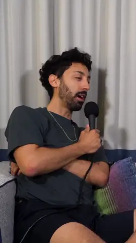 Morgan Jay recounts bombing the performance the first time doing stand up in front of his mother. #funny #funnystory #comedian #comedy #standupcomedy #morganjay #barrykatz