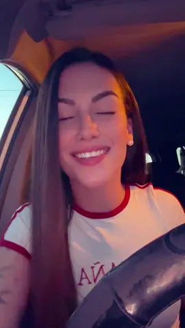 Esa espinita🌹  A quien le dedicarías este cachito de @Maka y @ElBobodelas3000 ?♥️