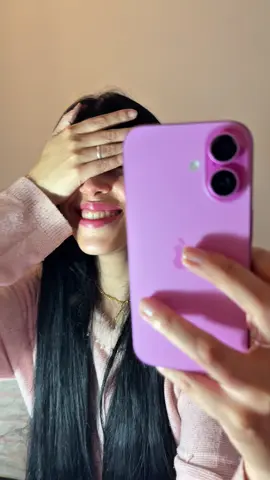 Amigas vim correndo contar 😭 #pentiadeira #penteadeira #penteadeiraprincesa #princesa #amigas #boanoite #compras #makeup #skincare #patricinha #otaku 