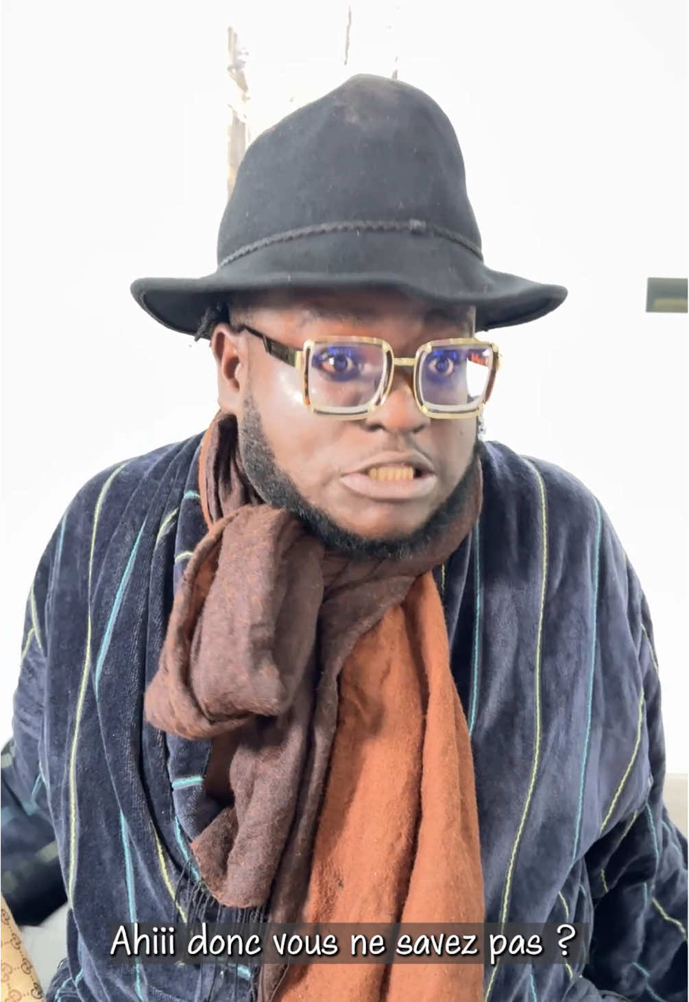 Le détective 🕵🏾‍♀️🤣🤣😹 @TECNO Mobile Côte d'Ivoire  @Poopy @Maëva_de_tek❤️ @snifnice la nationale 🥰❤️ @RabanOu’sh  #rire #humour #comedie #teknoush #videodrole #lol #divertissement 
