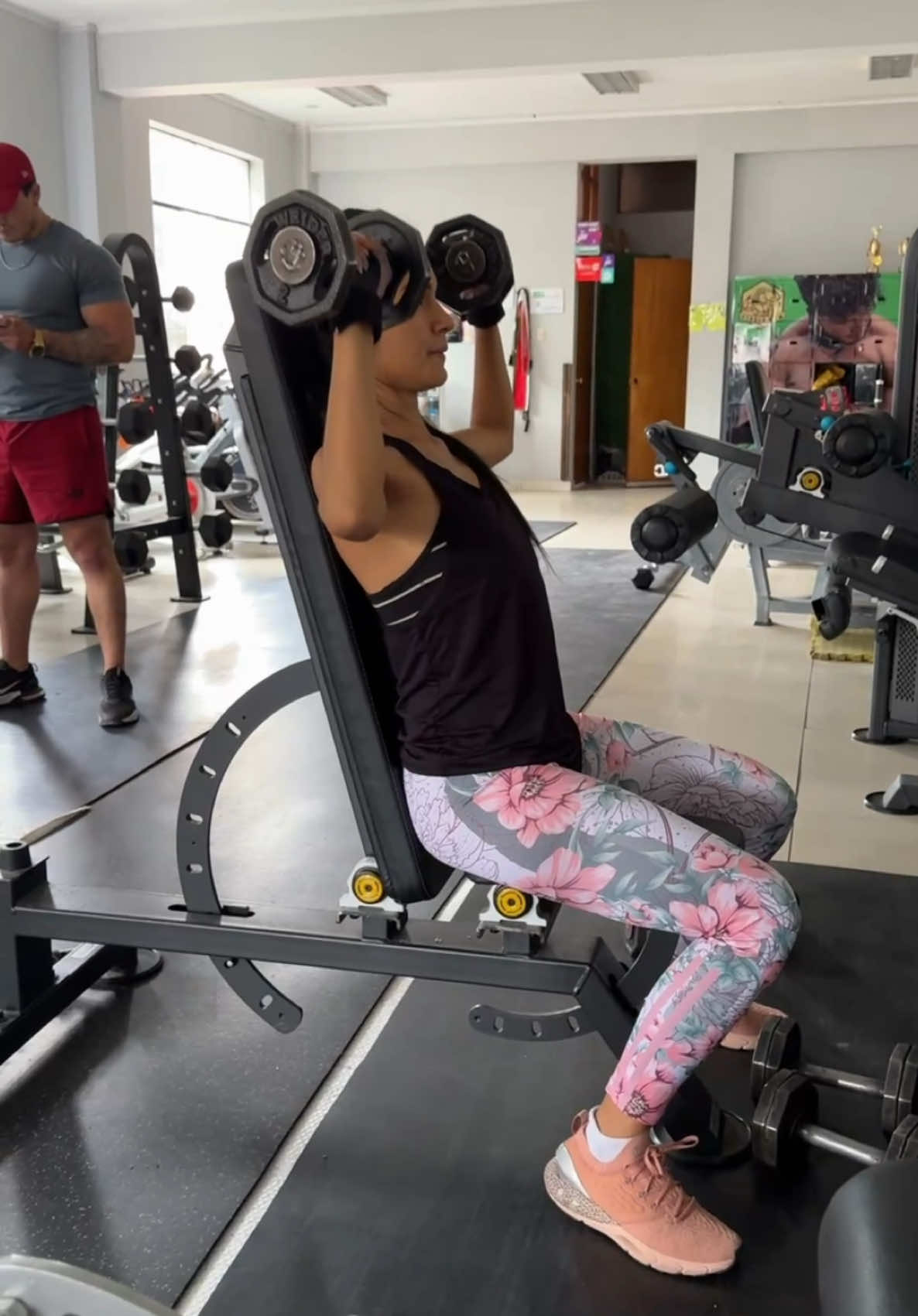 No estoy mejor que tú, lose 🙈#gym #GymTok #alfallomuscular #fyp #paratii 